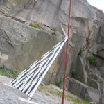 installing_artwork_uddenskulptur_2016_15_juni_5.jpg on Uddenskulptur Hunnebostrand, Sweden