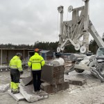 The block red Bohus granit being cut, here in the quarry of Hallindens Granit ©Uddenskulptur Hunnebostrand, Sweden