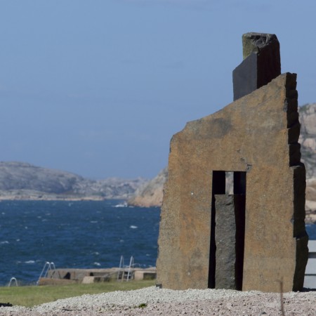 Without title by Claes Haake