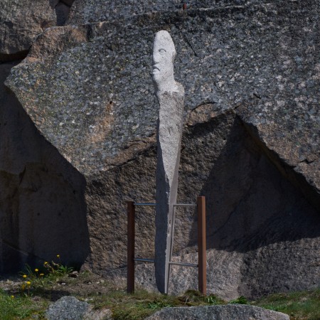 The daggert (in memory of Ovartaci) by Thomas Kadziola